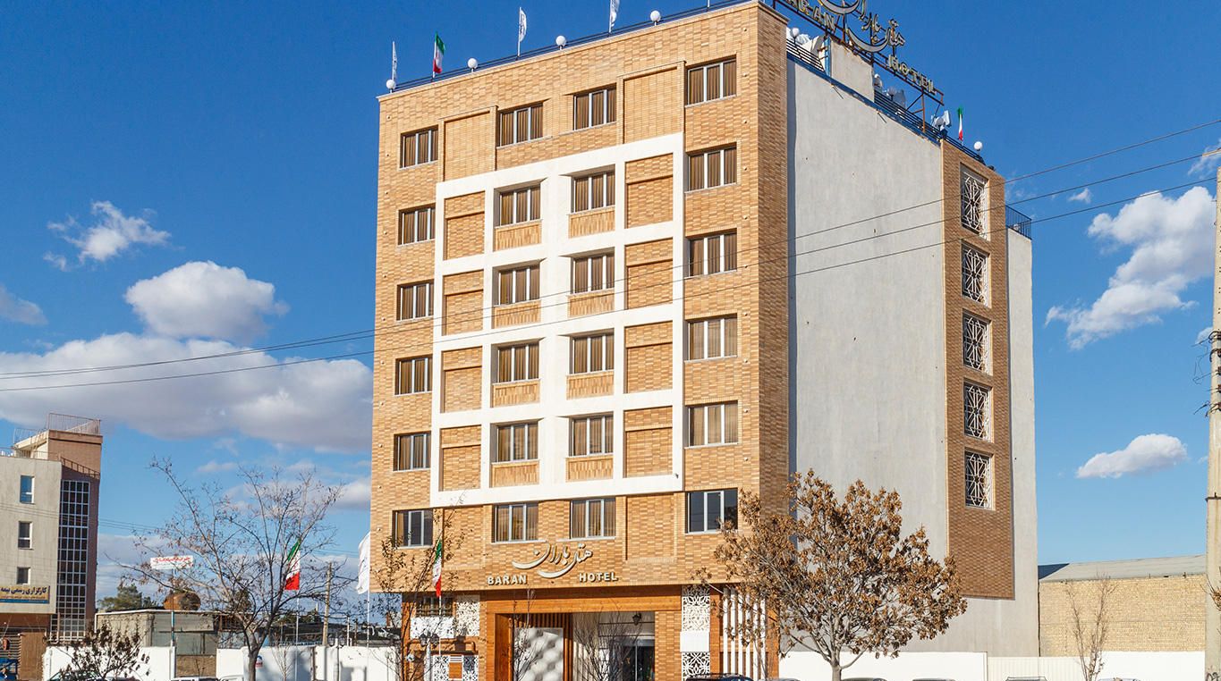 تصویر اول هتل باران