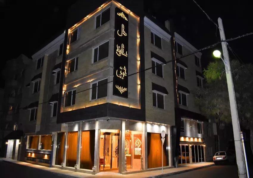 ستاره شرق 1