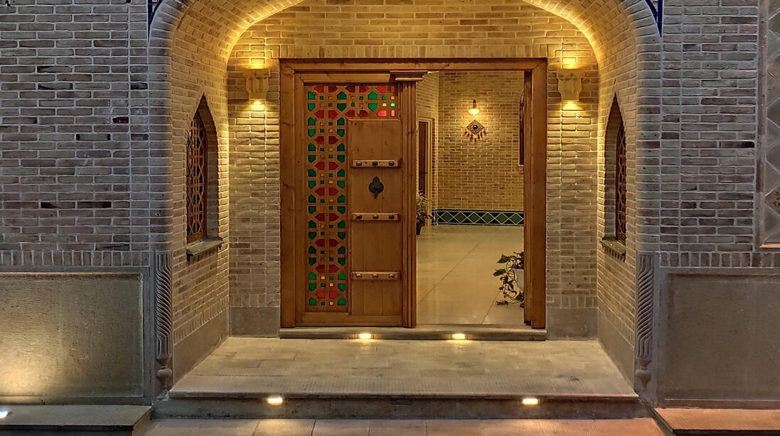 هتل درباری